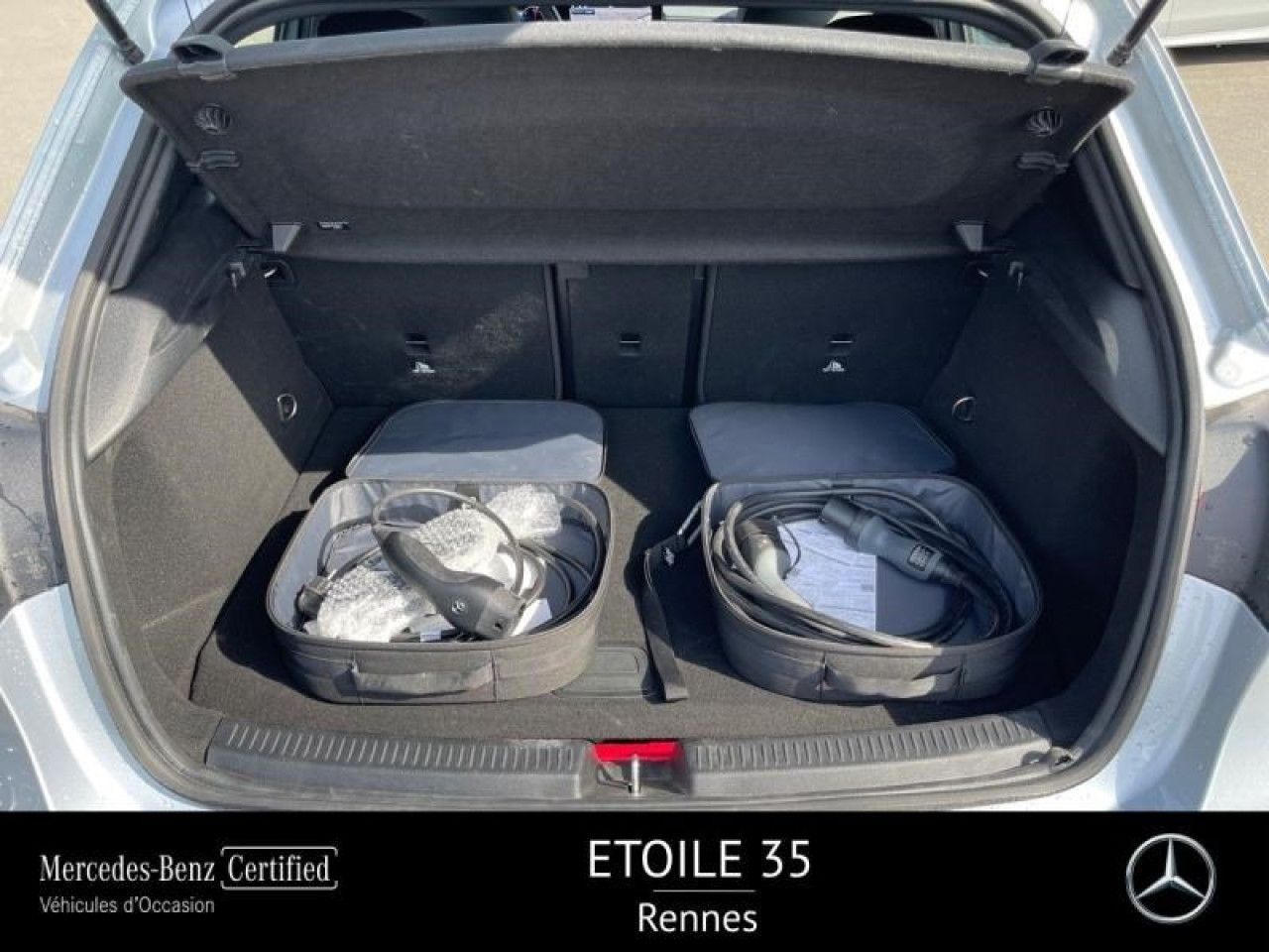 Photo du v&eacute;hicule 12 / 18