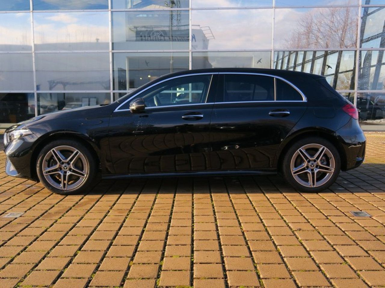 Fahrzeugbild 12 / 12