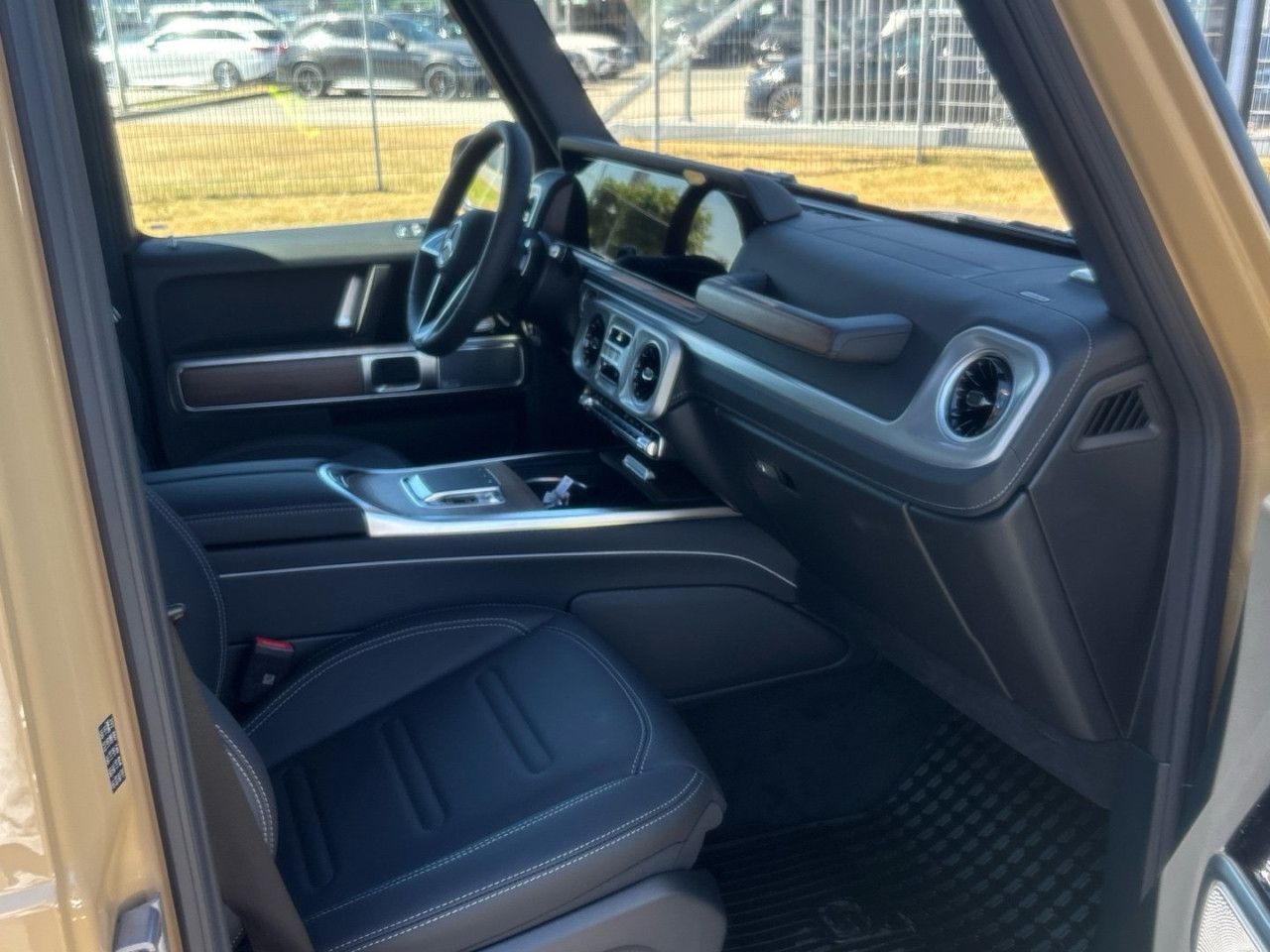 Mercedes-Benz G-Klasse – Bild 12