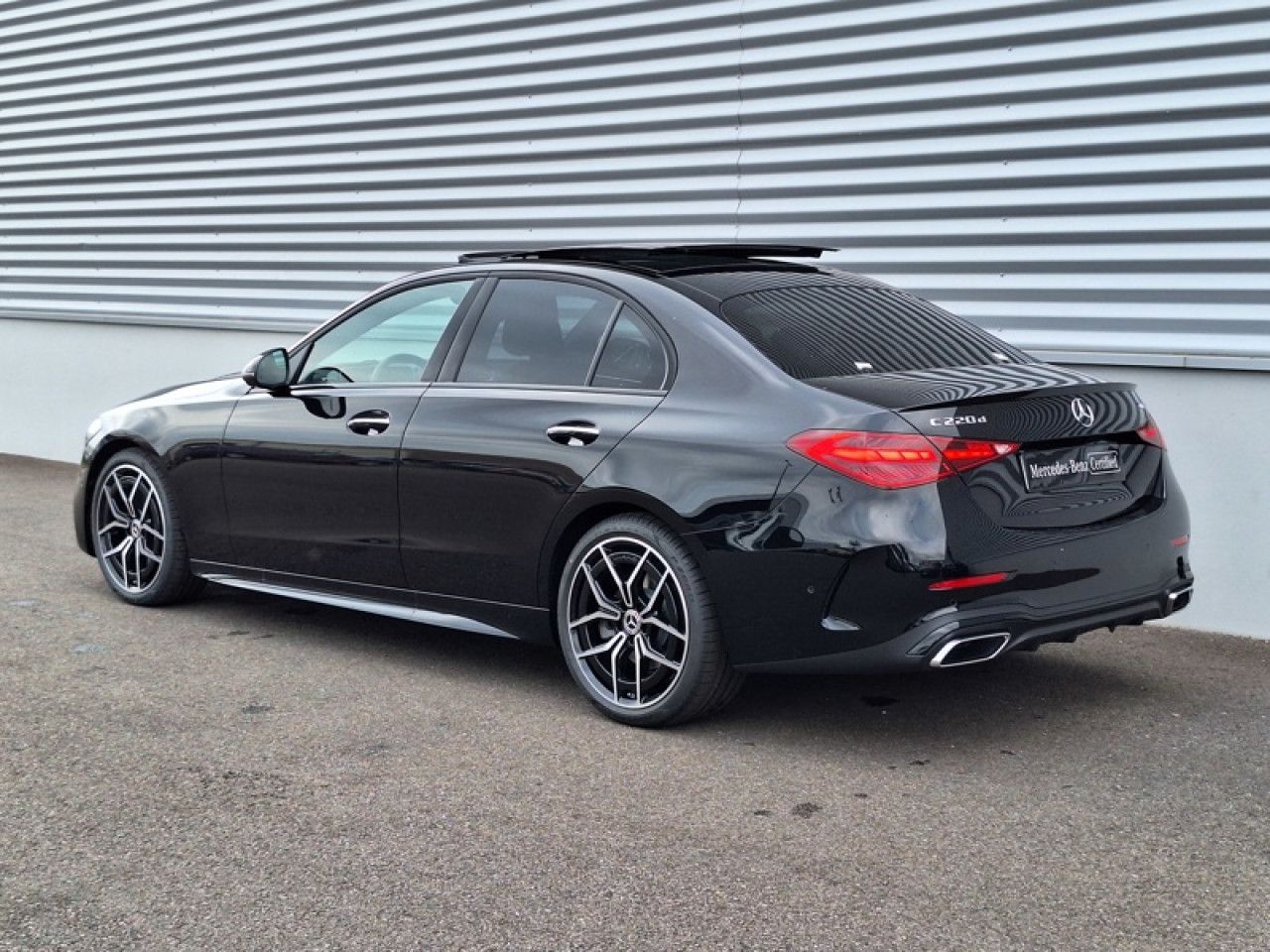 Photo du v&eacute;hicule 7 / 18