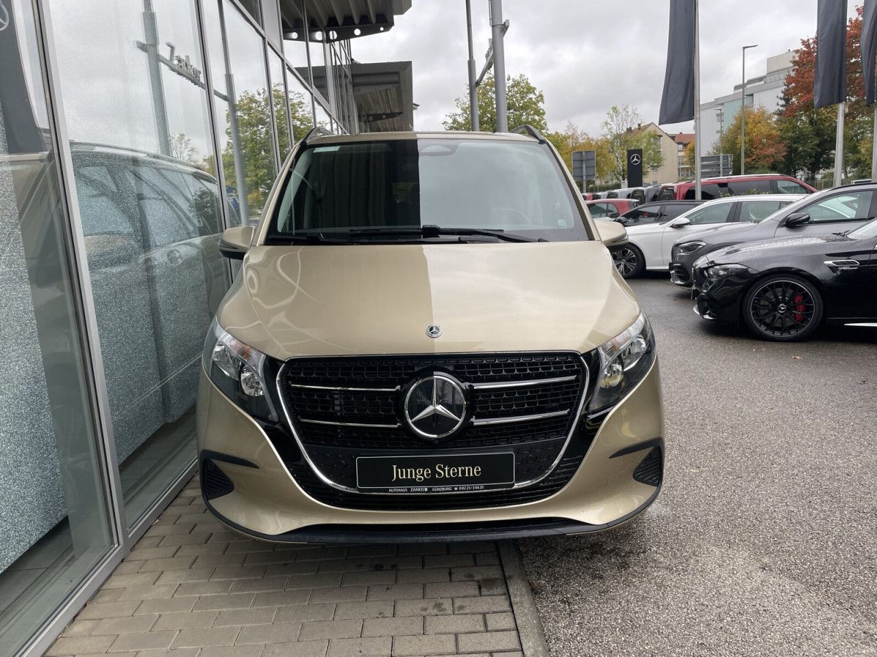 Fahrzeugbild 2 / 24