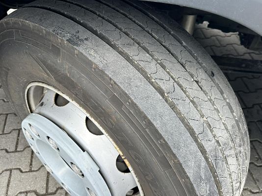 Vehicle image 19 / 20