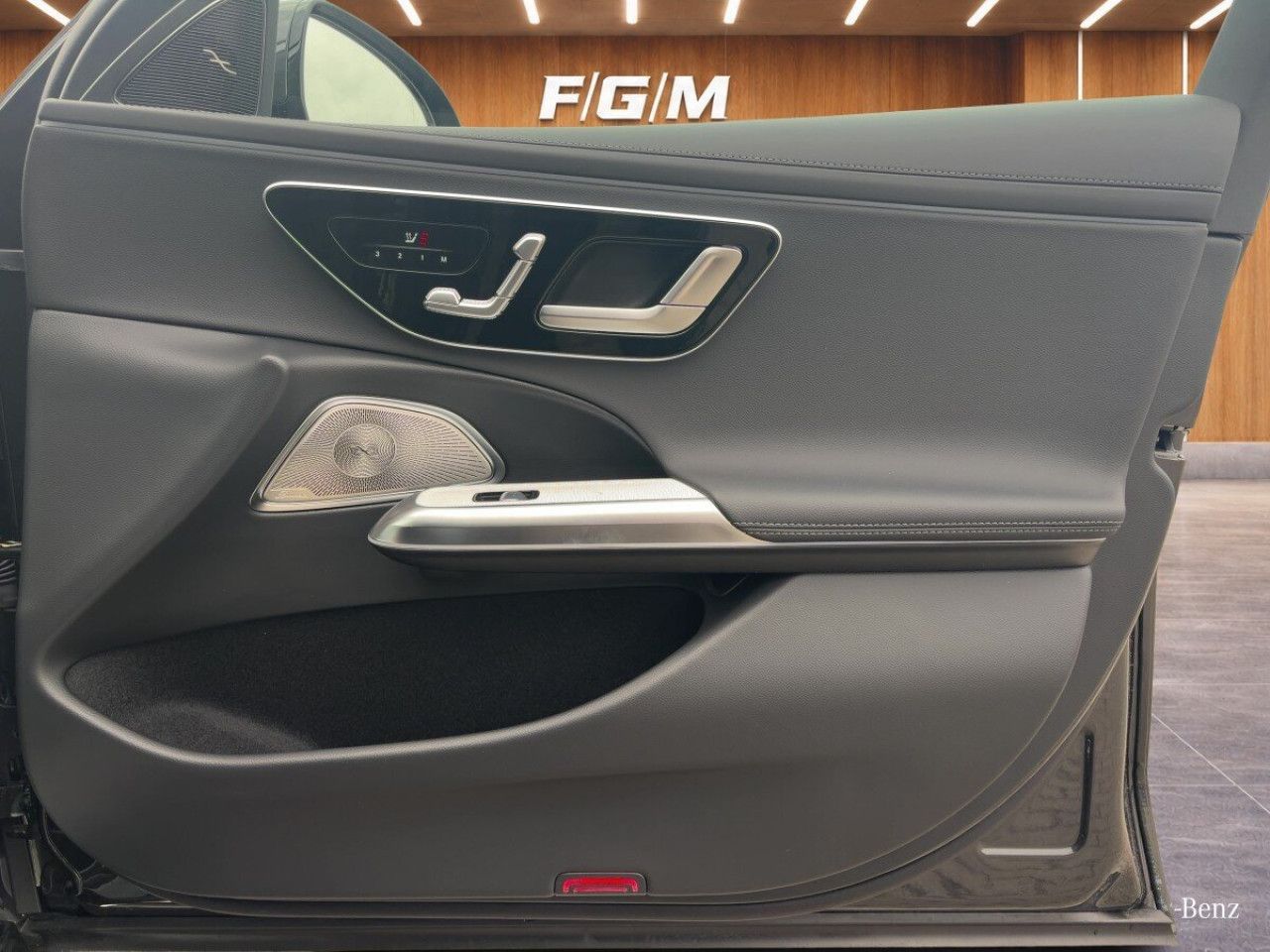Mercedes-Benz E-Klasse – Bild 19