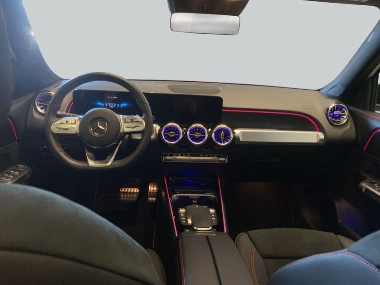 Mercedes-Benz GLB – Bild 13