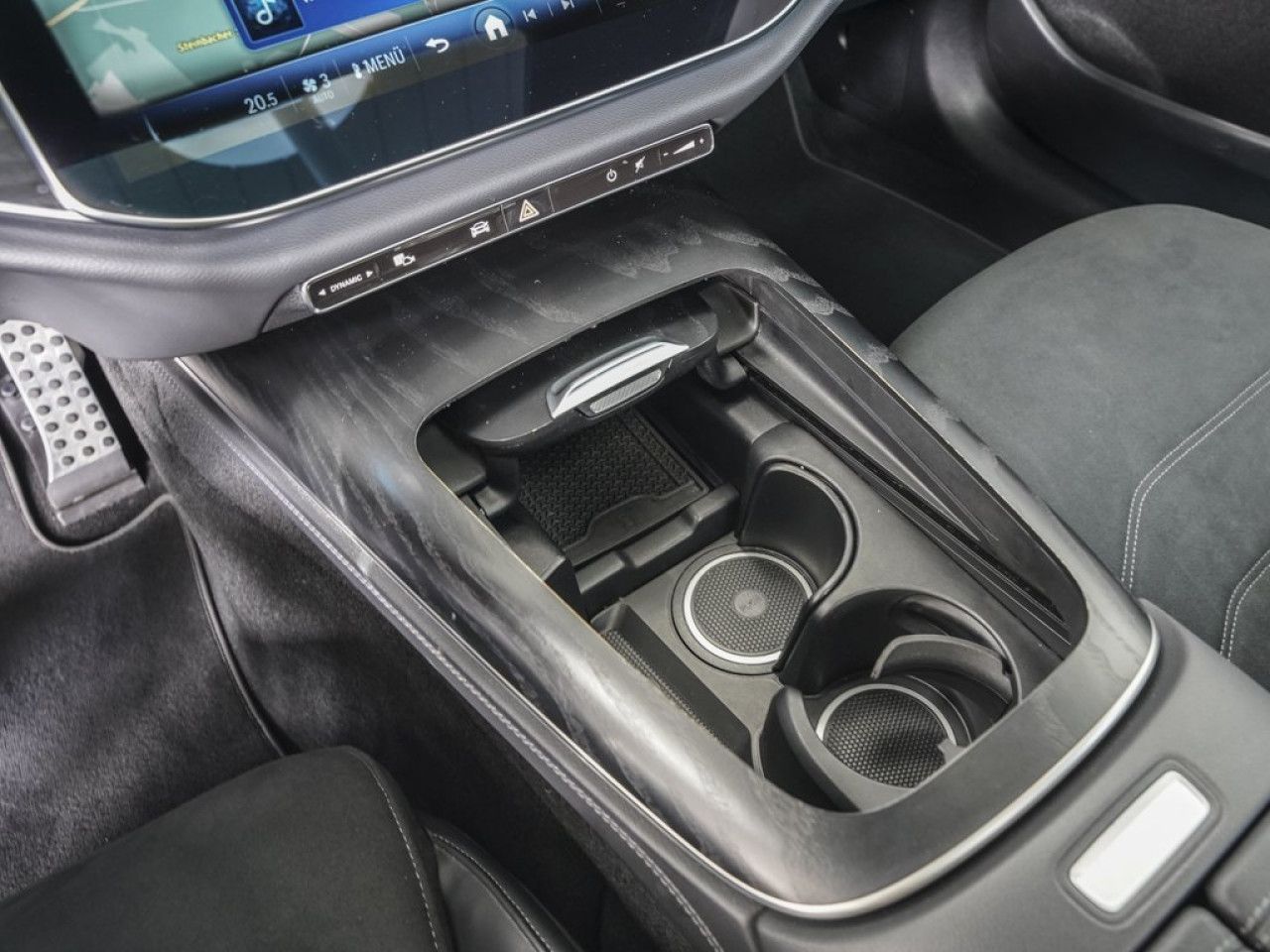 Mercedes-Benz E-Klasse – Bild 10