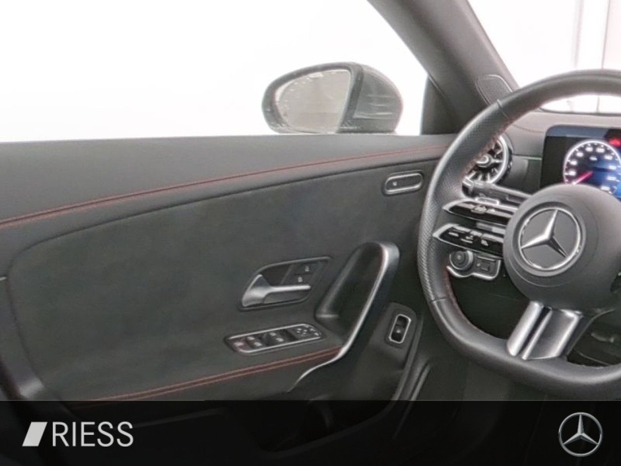 Mercedes-Benz CLA – Bild 8