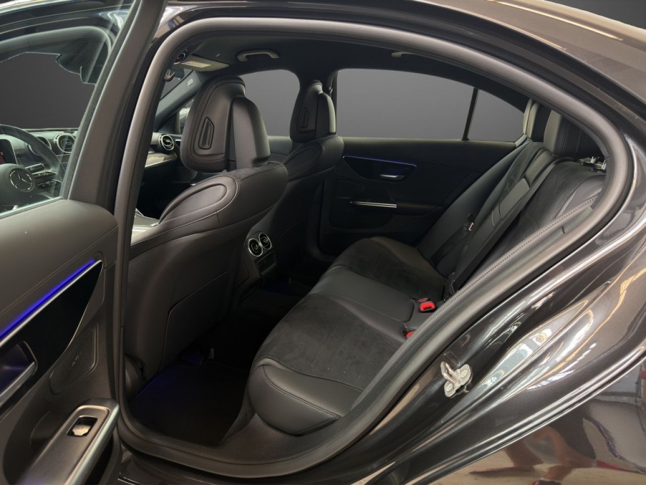 Mercedes-Benz C-Klasse – Bild 8