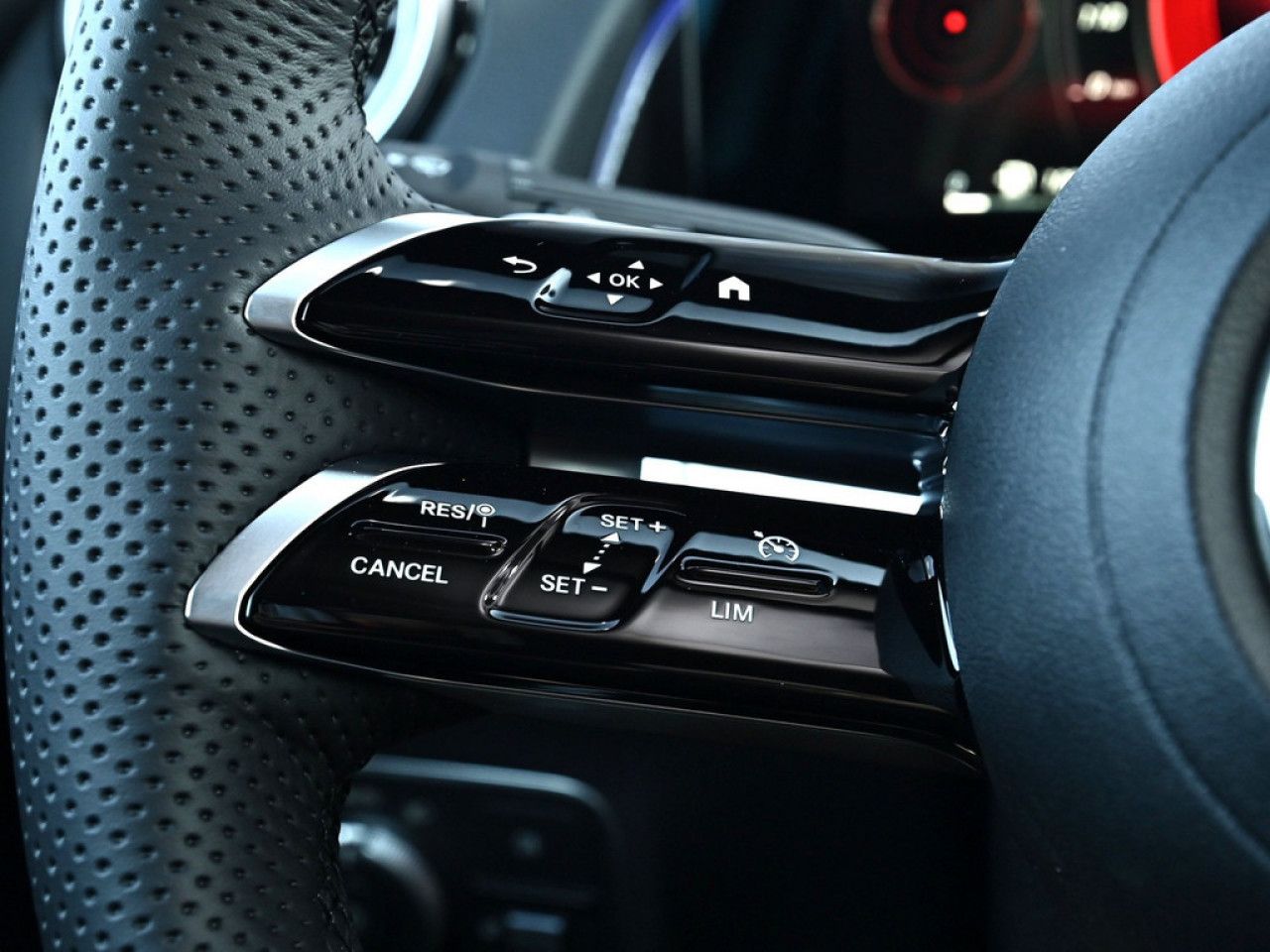 Mercedes-Benz GLB – Bild 16