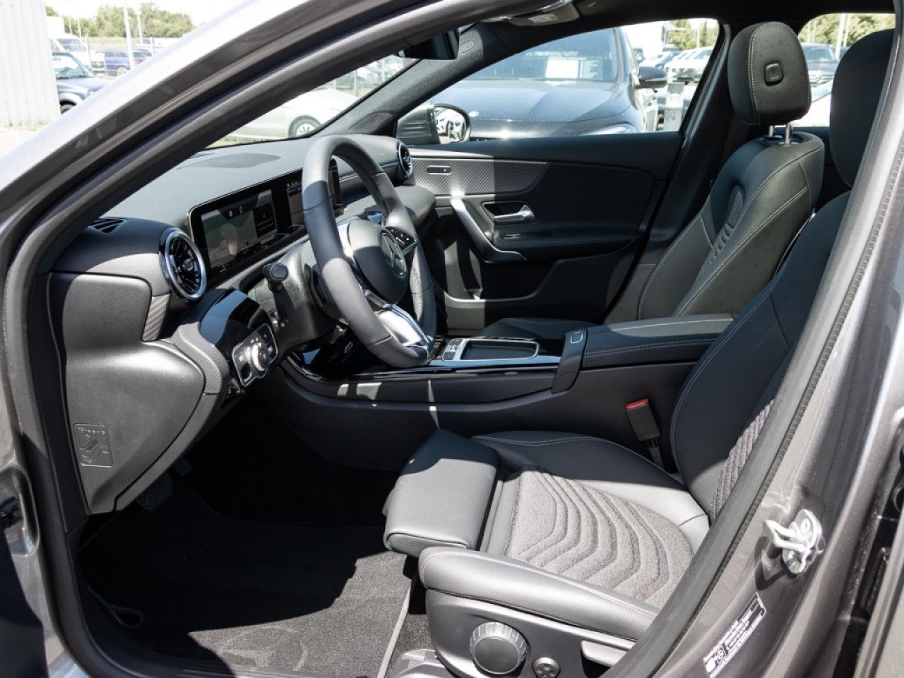 Mercedes-Benz A-Klasse – Bild 14