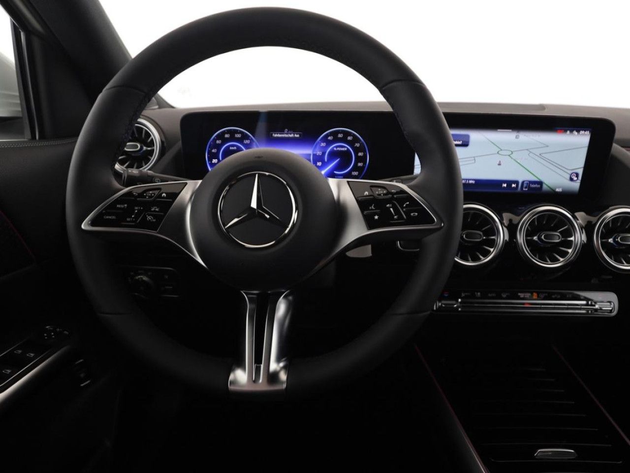 Mercedes-Benz EQA – Bild 14