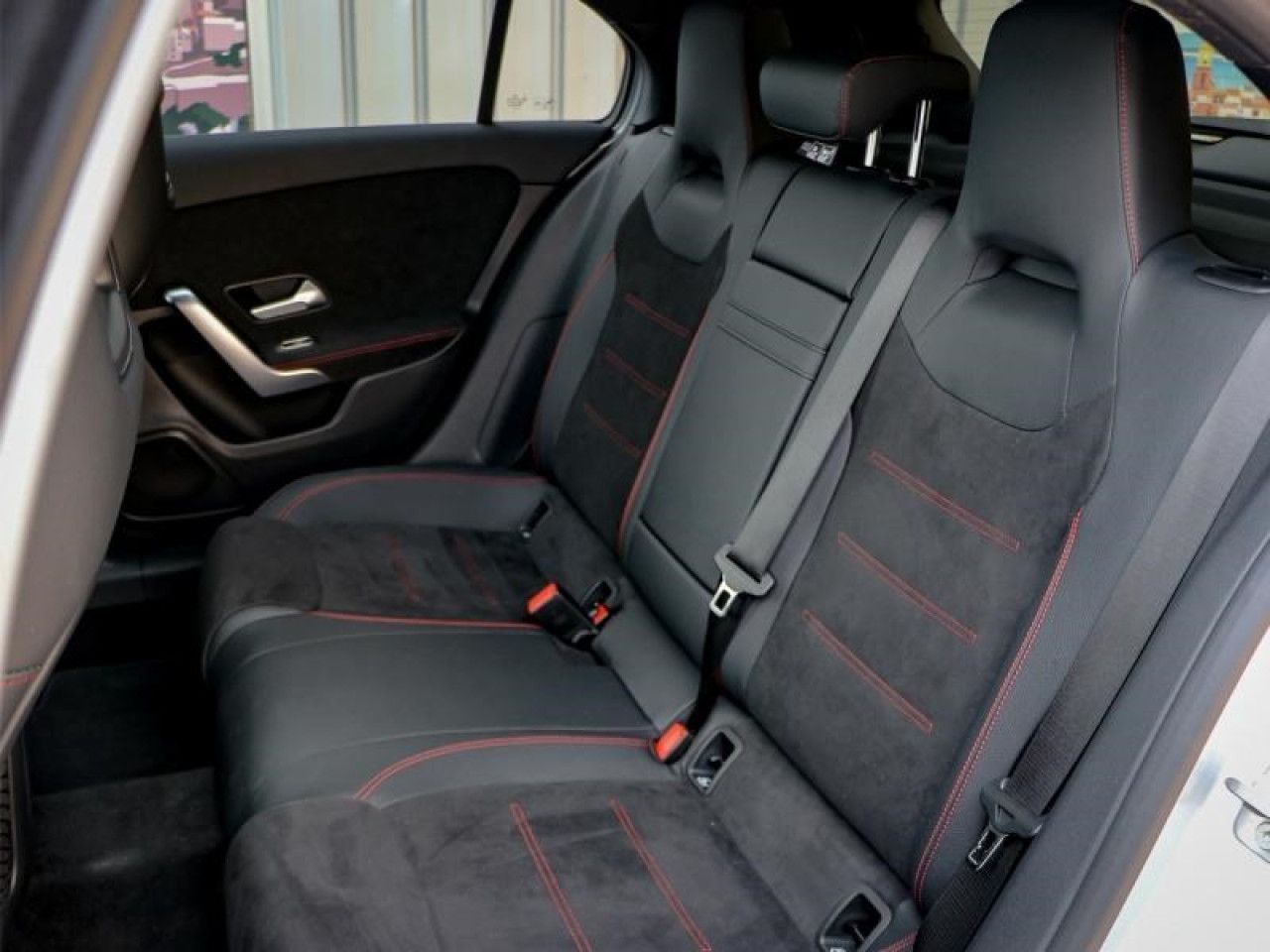 Photo du v&eacute;hicule 6 / 18