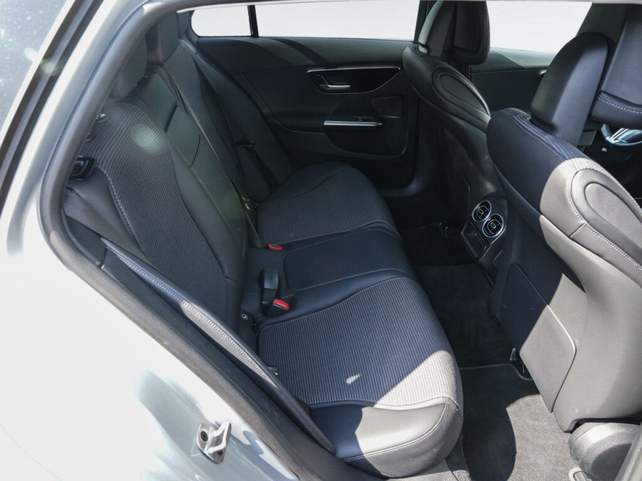 Mercedes-Benz C-Klasse – Bild 6