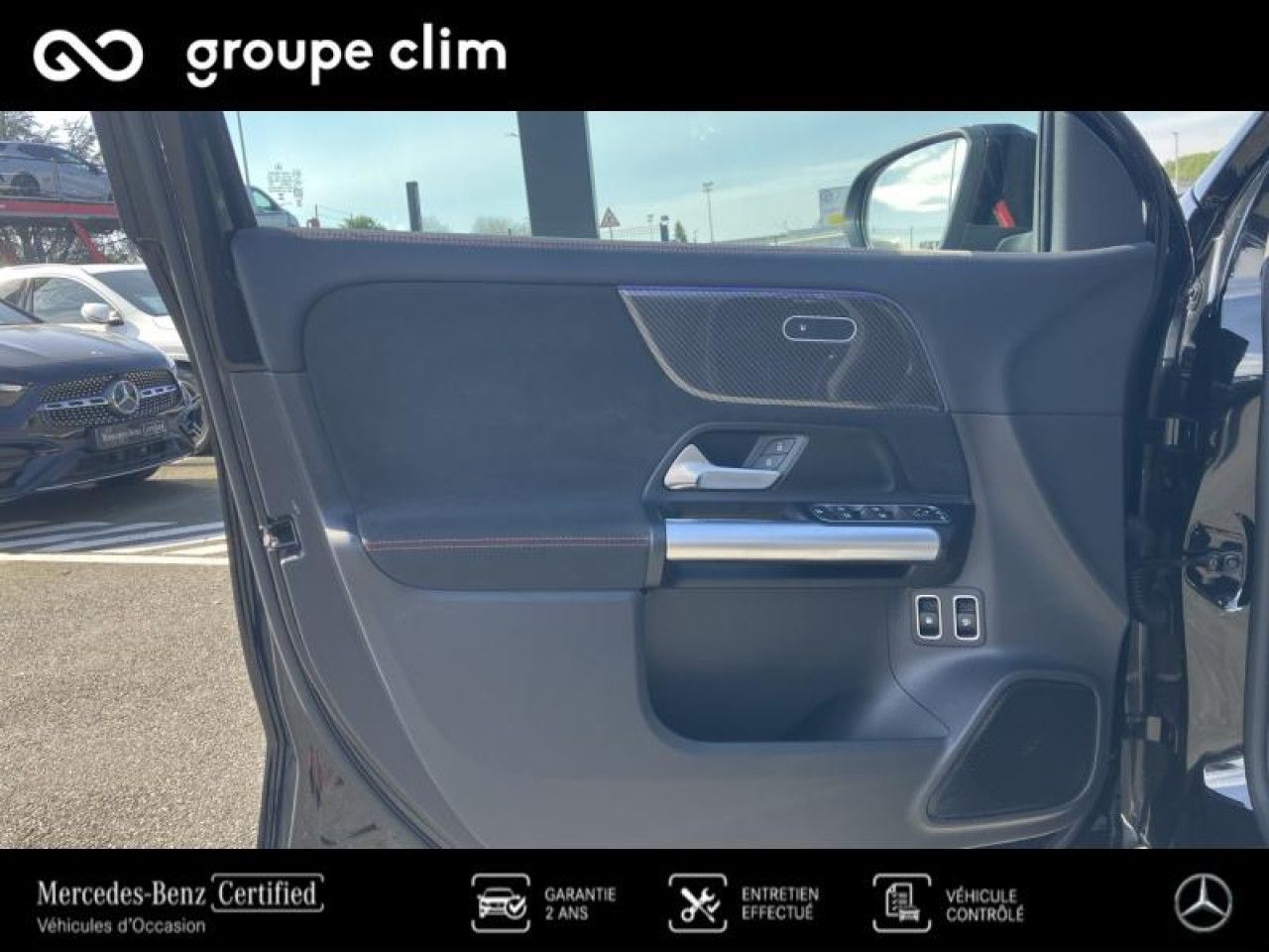 Photo du v&eacute;hicule 15 / 18