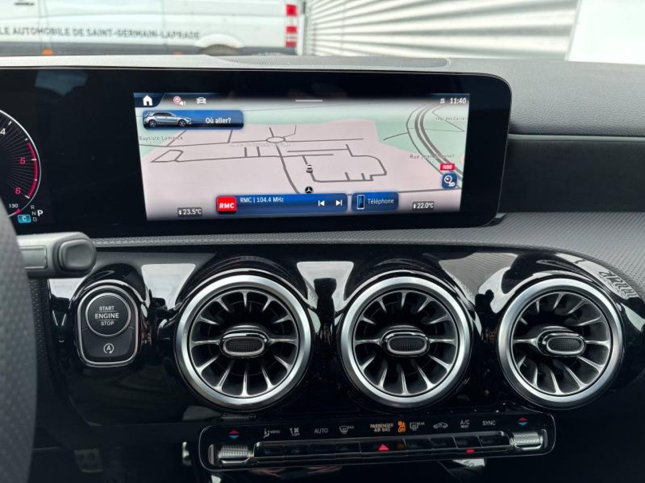 Photo du v&eacute;hicule 16 / 16