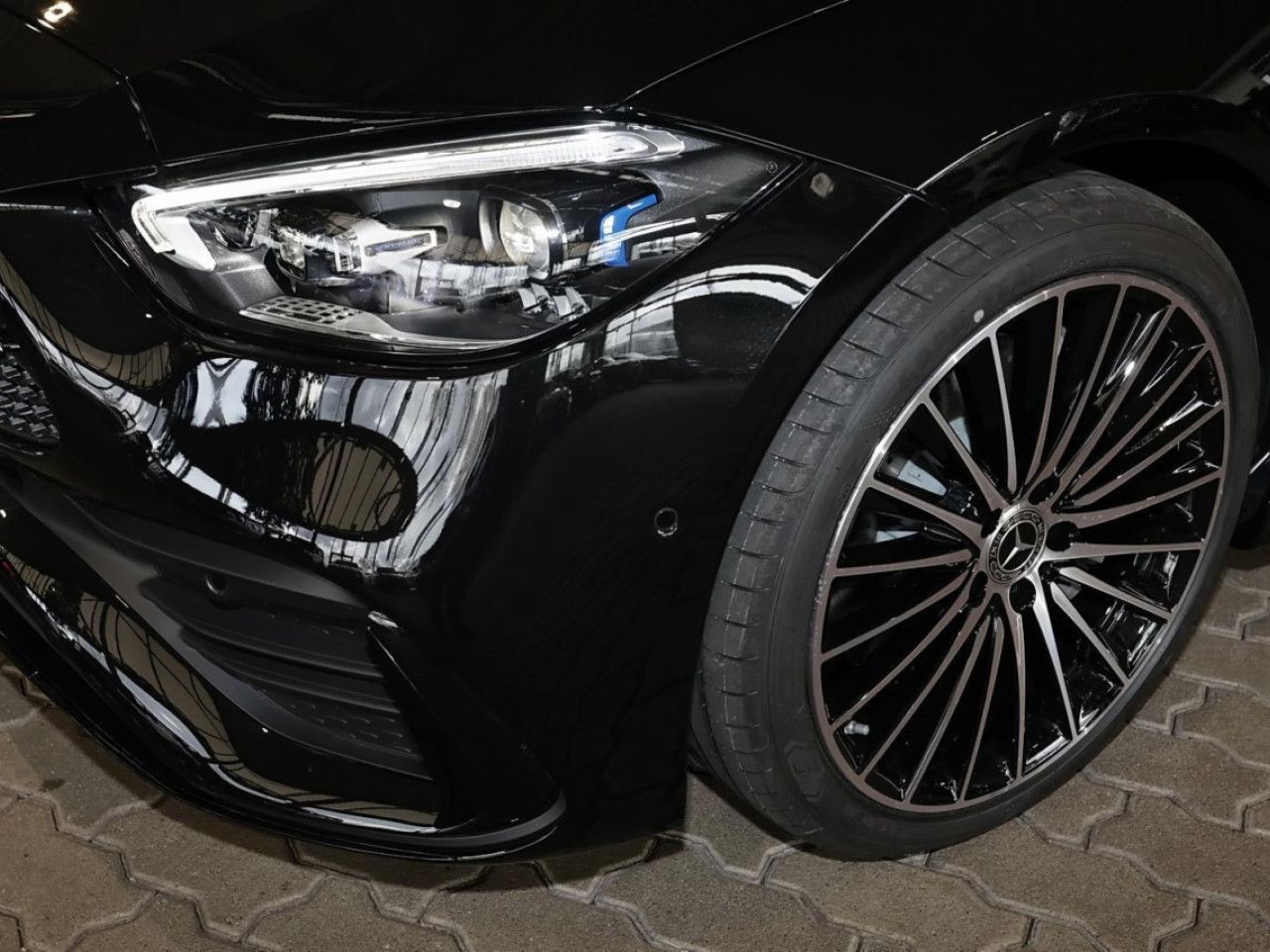 Mercedes-Benz C-Klasse – Bild 3
