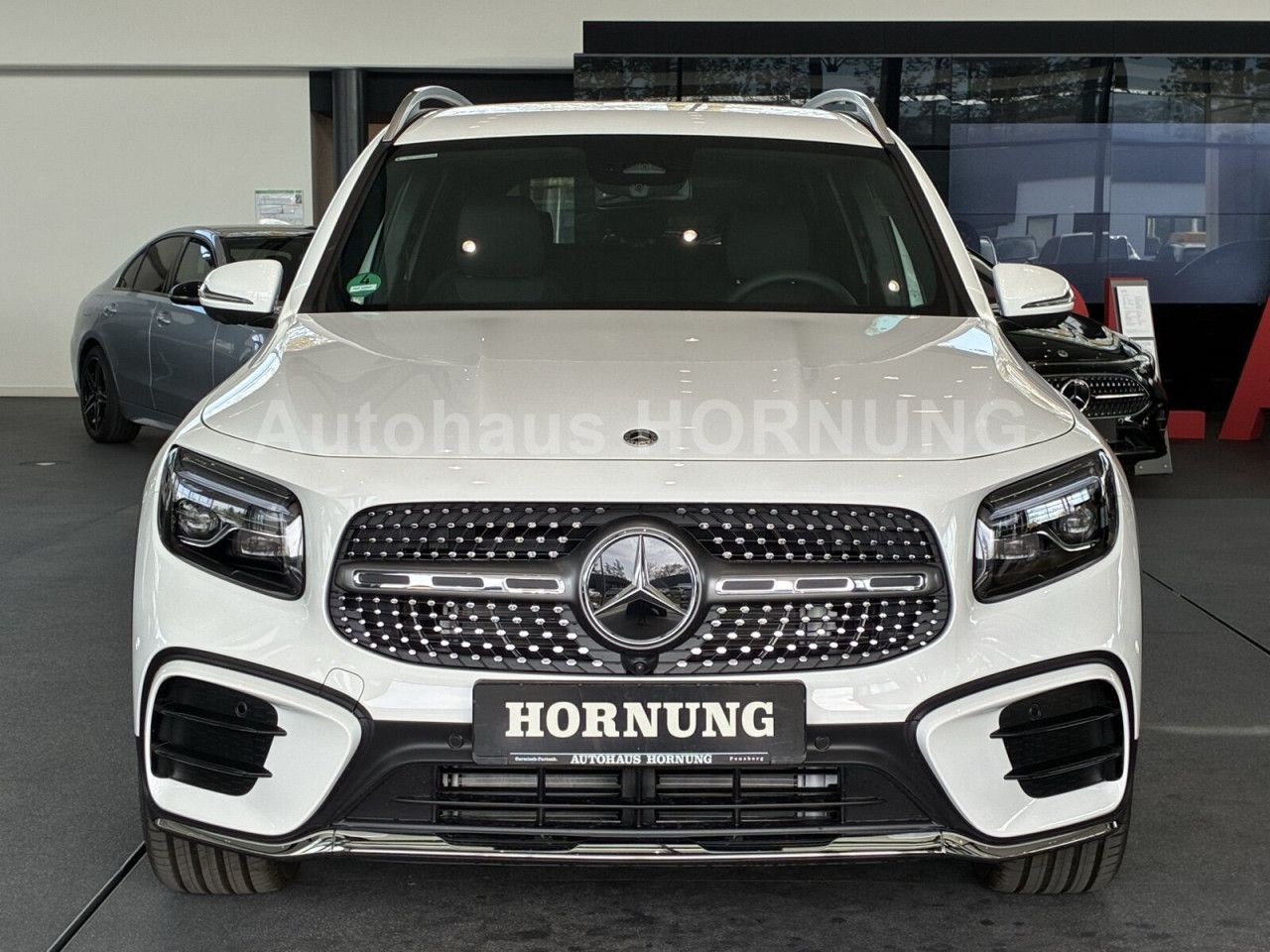 Mercedes-Benz GLB – Bild 2