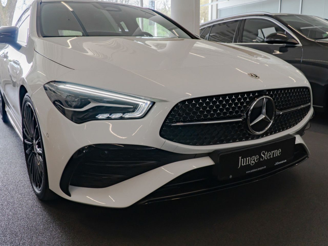 Mercedes-Benz CLA – Bild 2