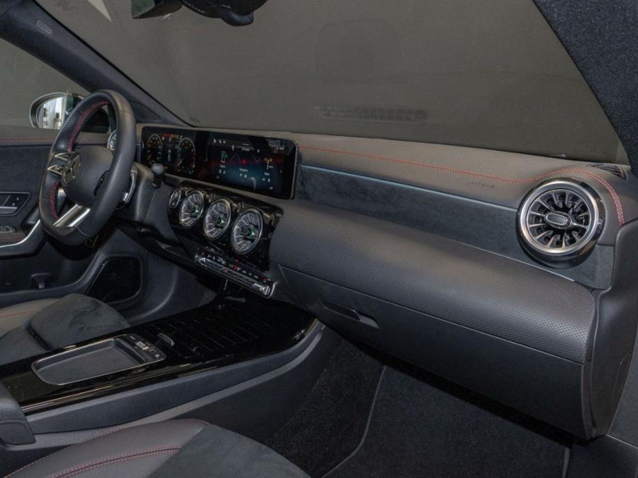 Mercedes-Benz CLA – Bild 8
