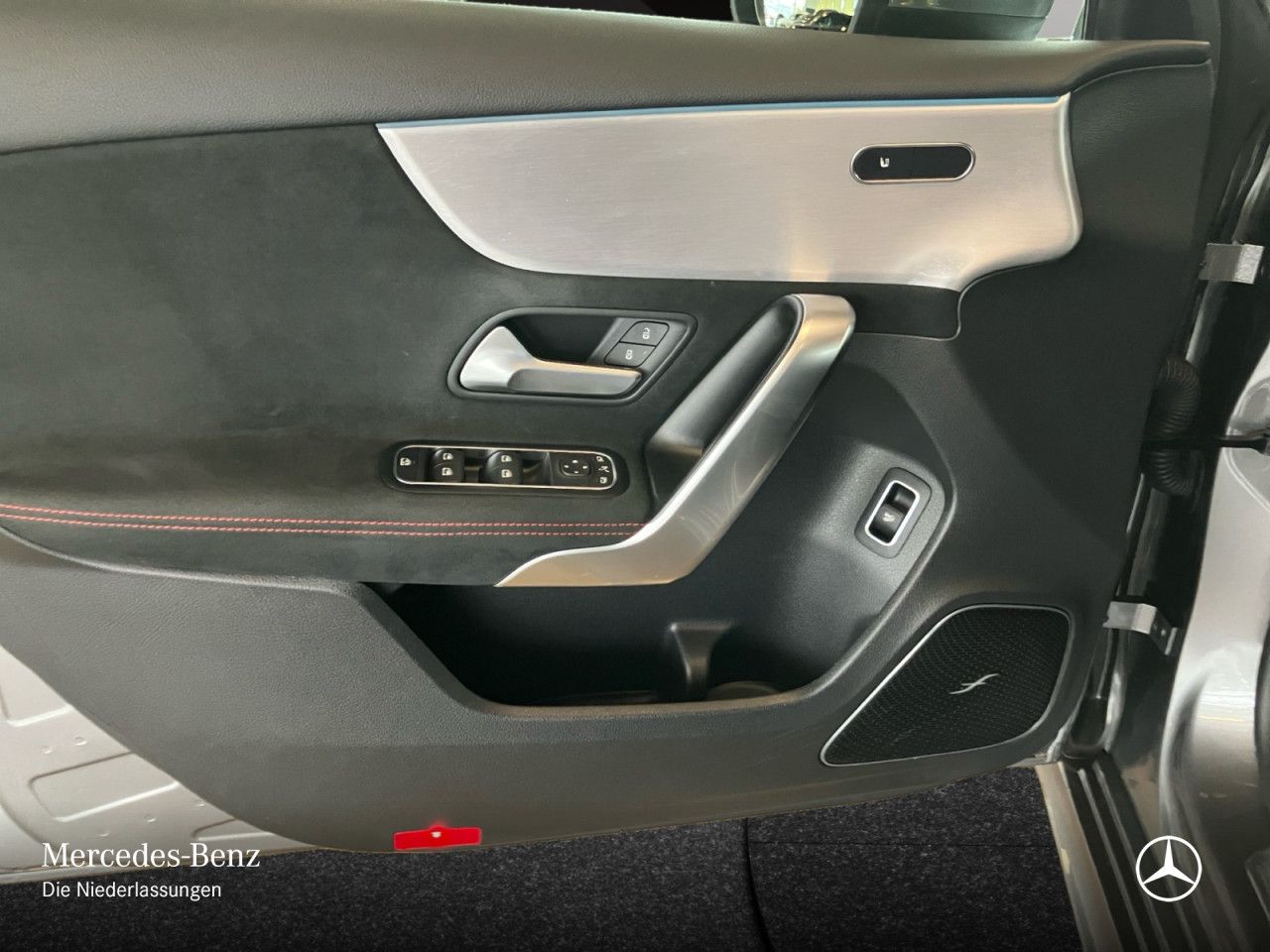 Fahrzeugbild 14 / 15