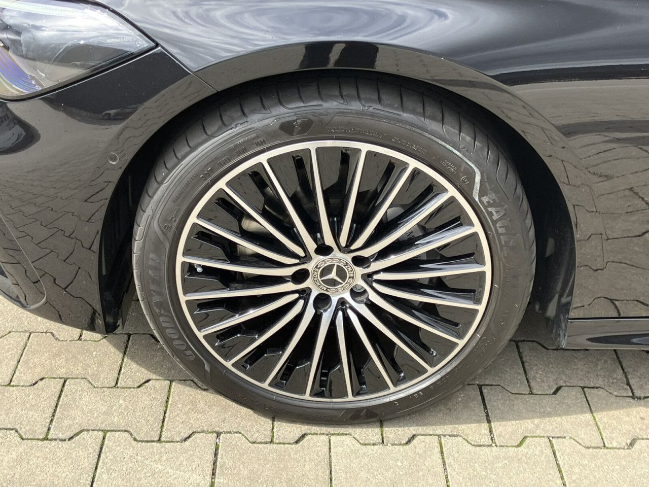 Fahrzeugbild 4 / 15