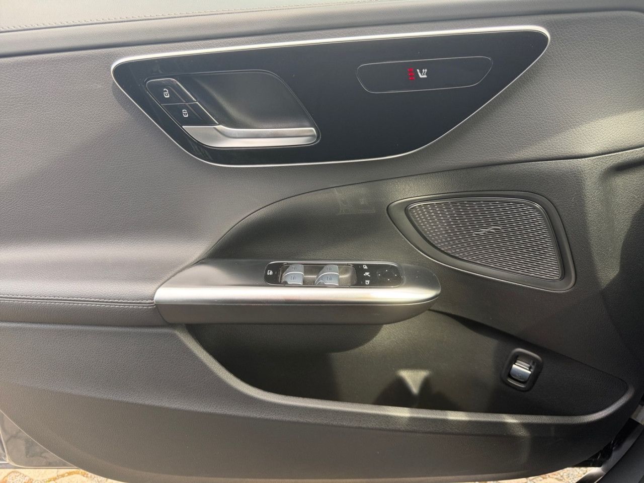 Mercedes-Benz C-Klasse – Bild 8