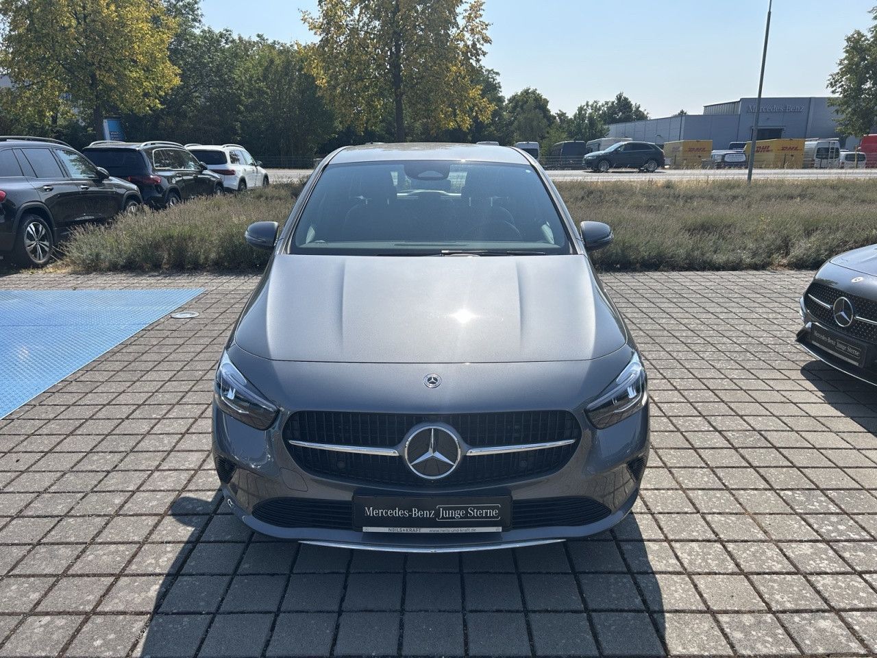 Fahrzeugbild 1 / 5