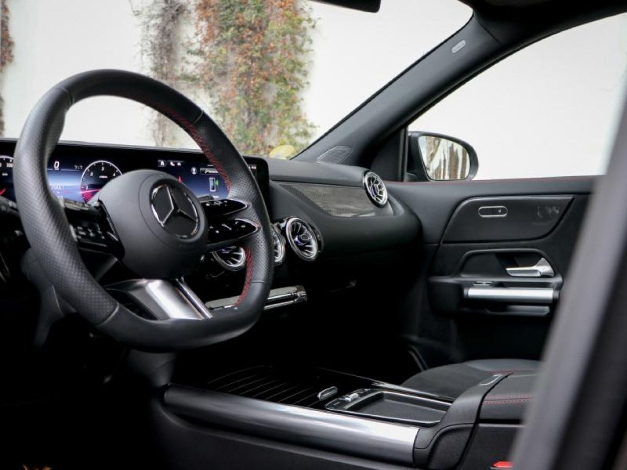 Photo du v&eacute;hicule 4 / 18