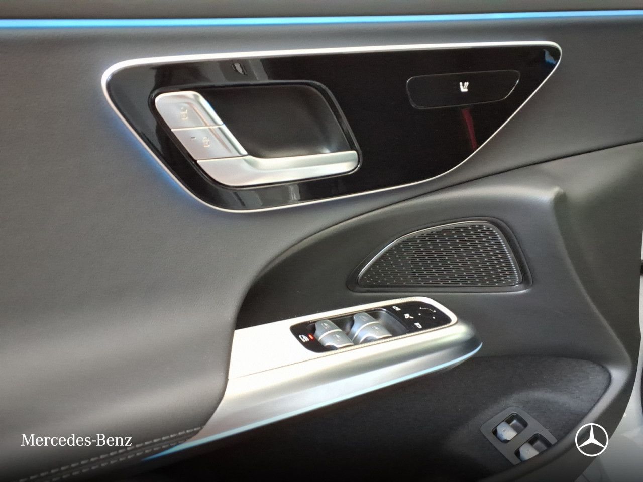 Mercedes-Benz E-Klasse – Bild 10