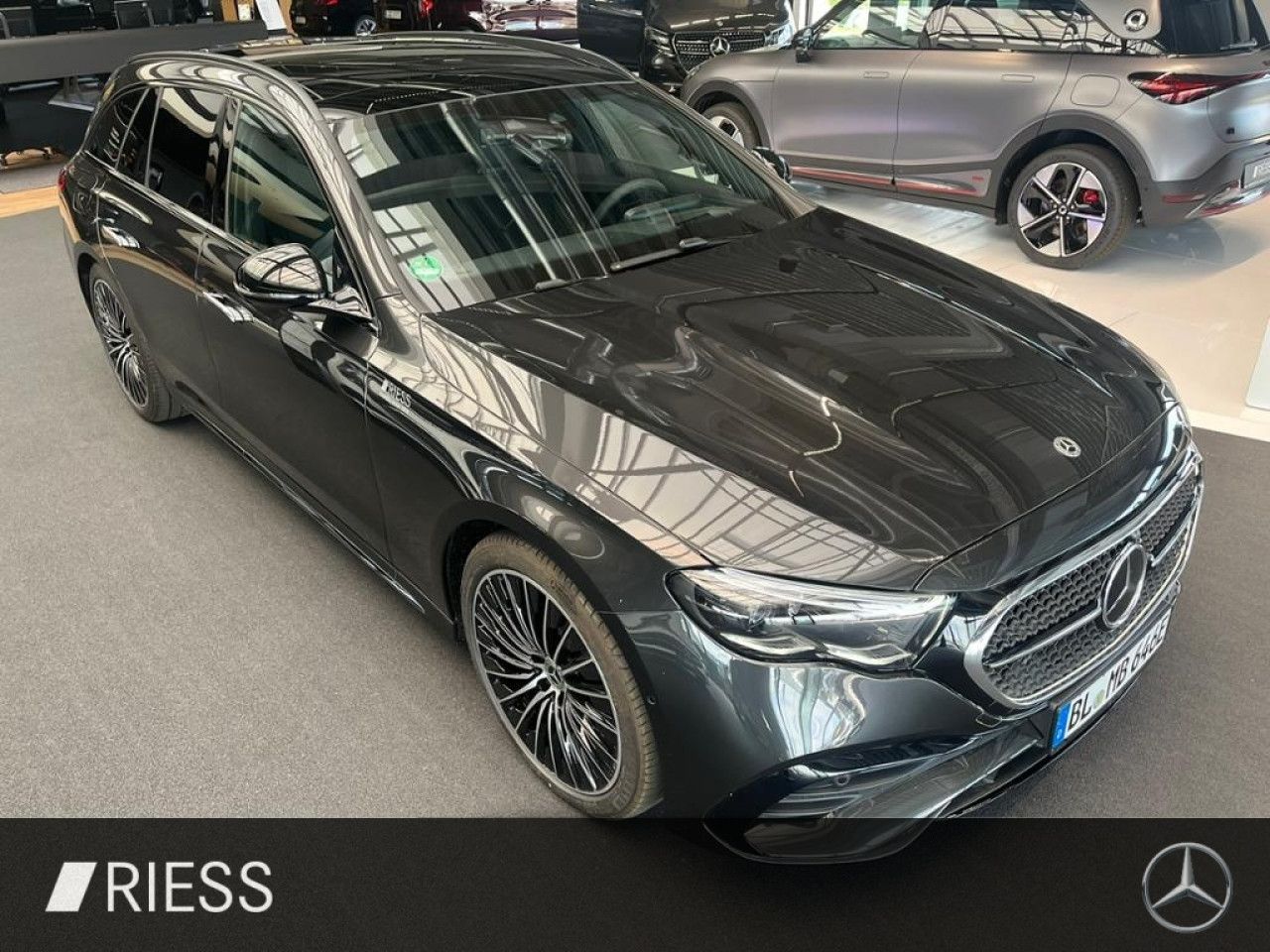 Mercedes-Benz E-Klasse – Bild 7
