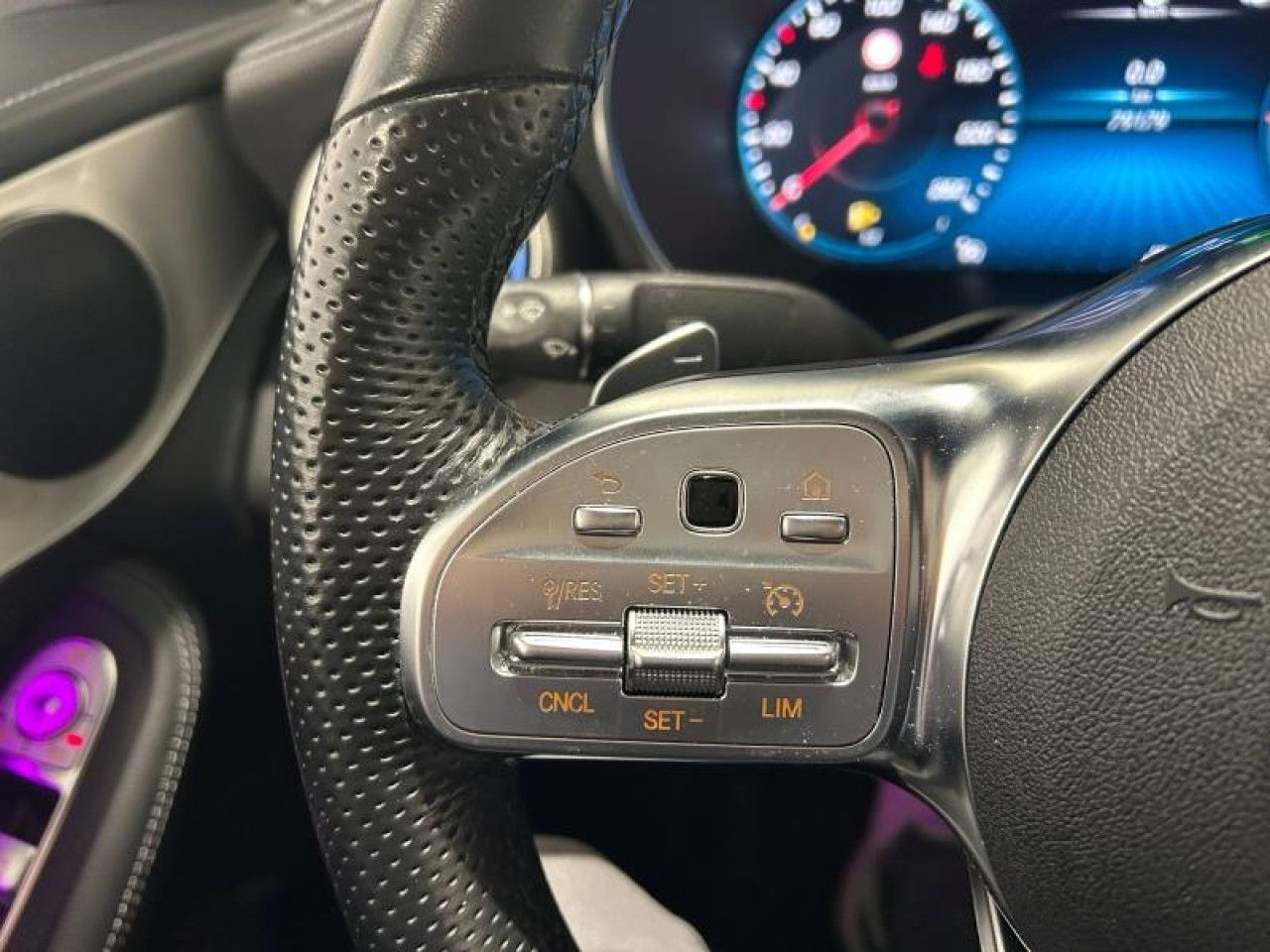 Photo du v&eacute;hicule 10 / 18