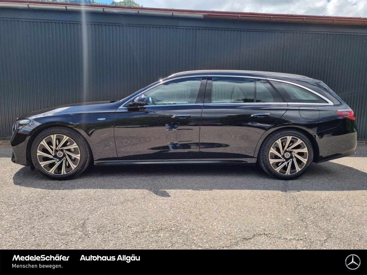 Mercedes-Benz E-Klasse – Bild 9
