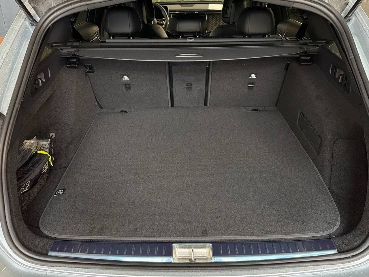 Mercedes-Benz E-Klasse – Bild 15