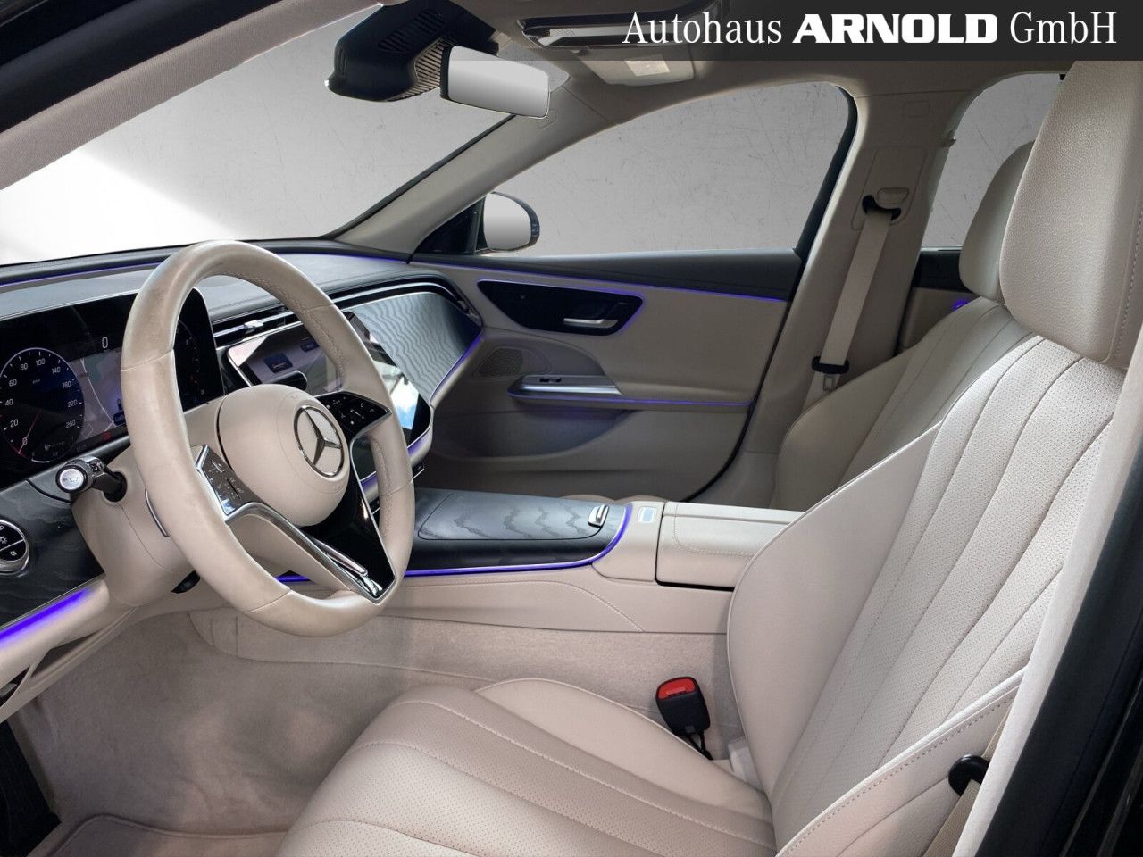 Mercedes-Benz E-Klasse – Bild 8