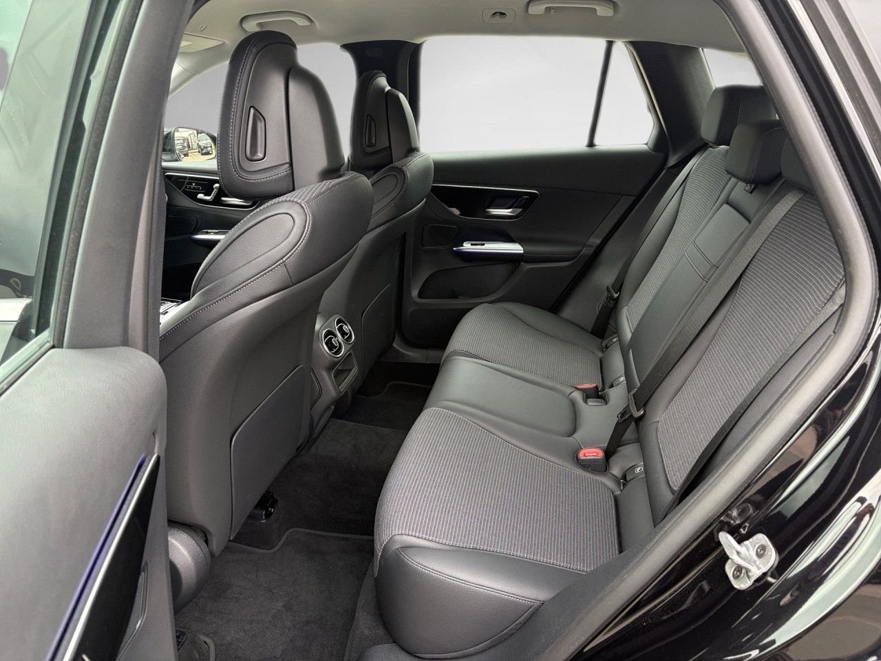 Mercedes-Benz GLC – Bild 16
