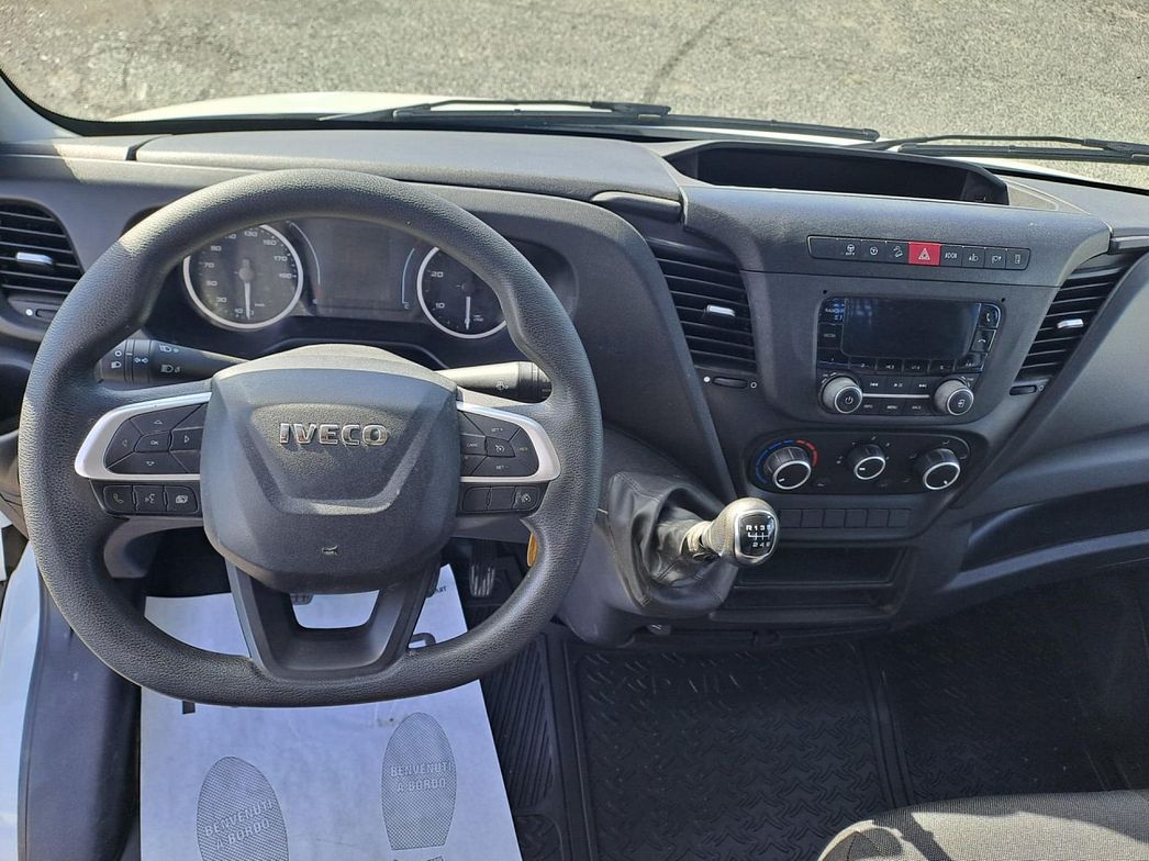 IVECO | 35C18H