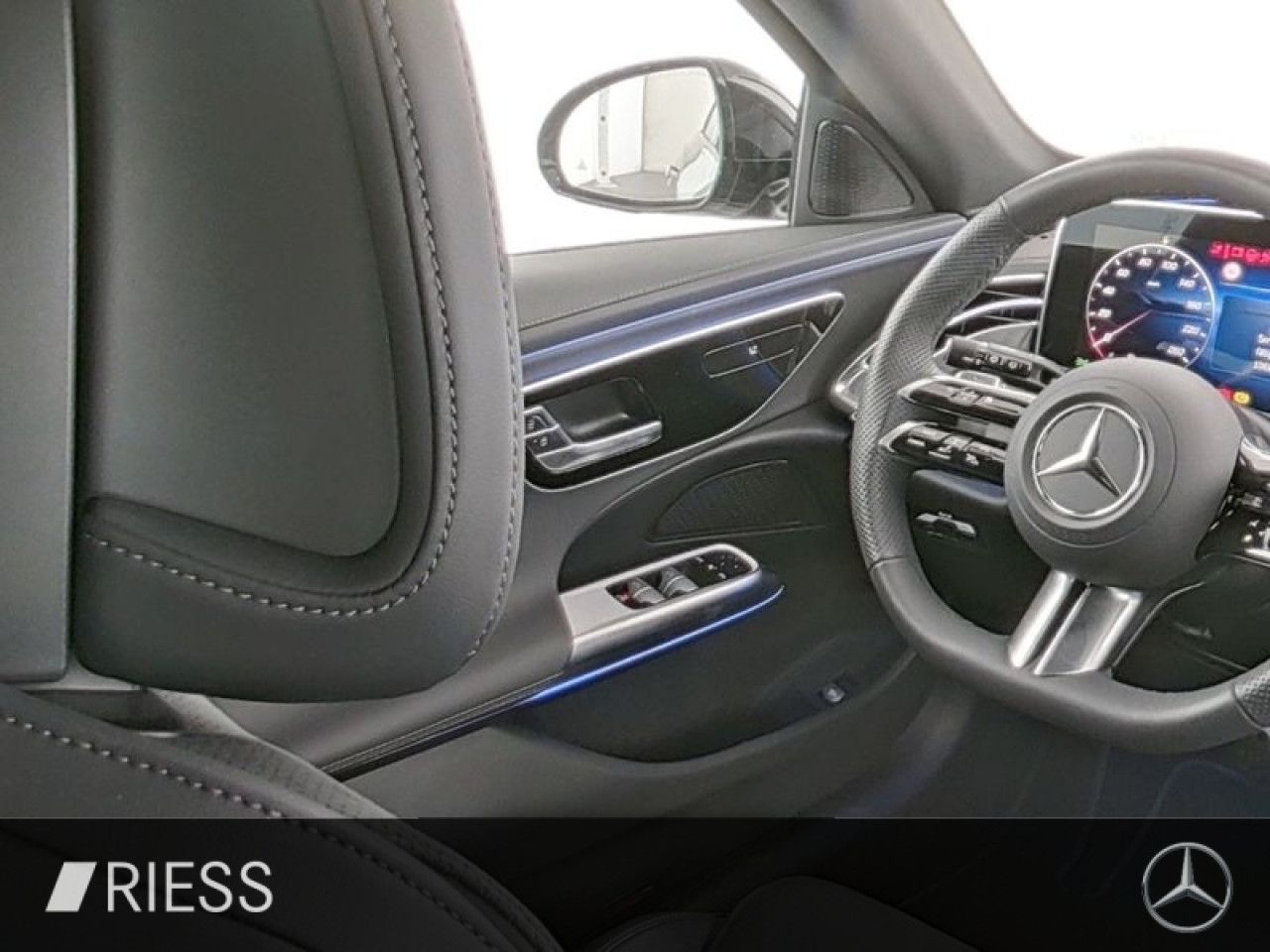 Mercedes-Benz E-Klasse – Bild 8