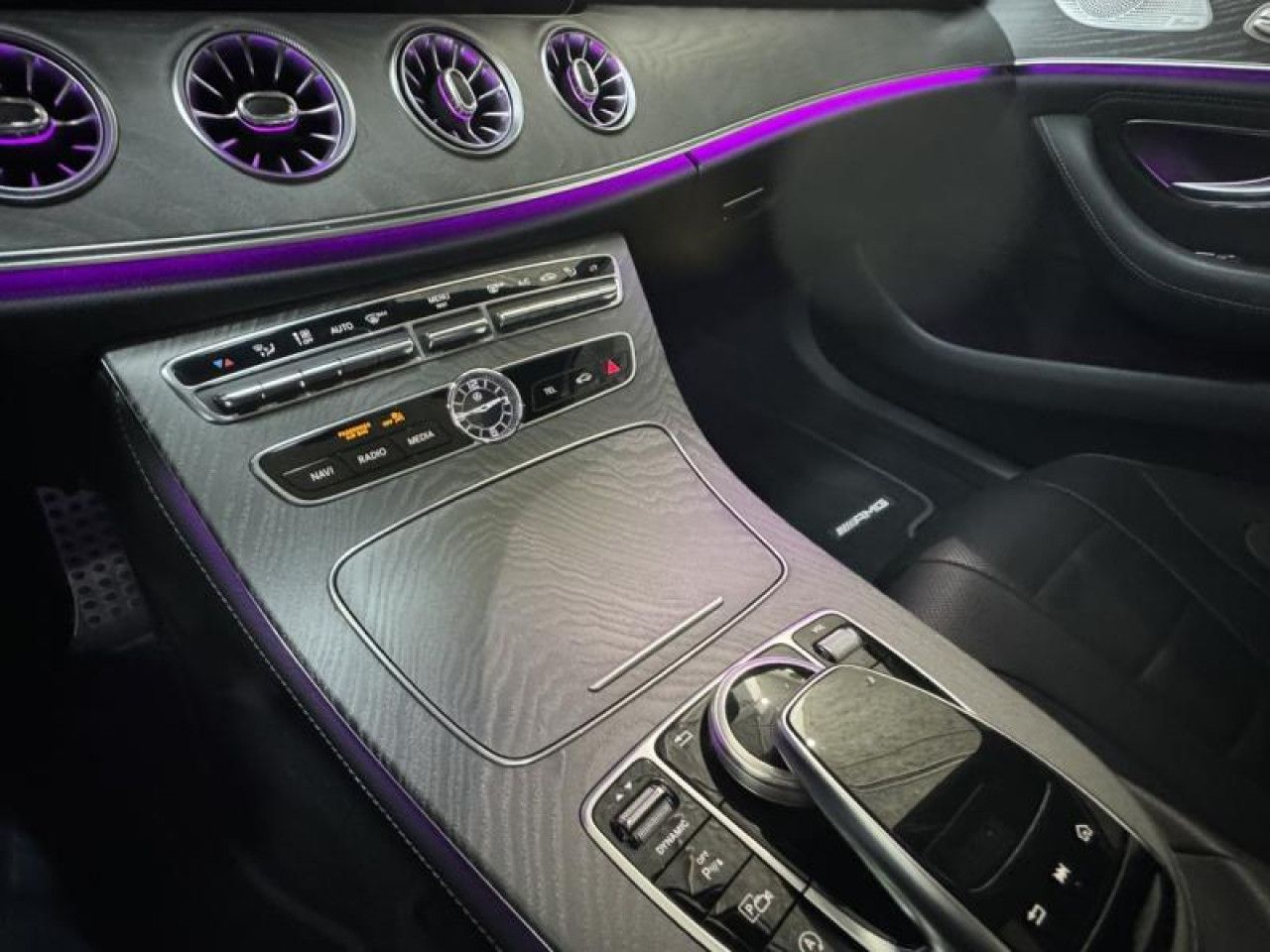 Photo du véhicule 9 / 18