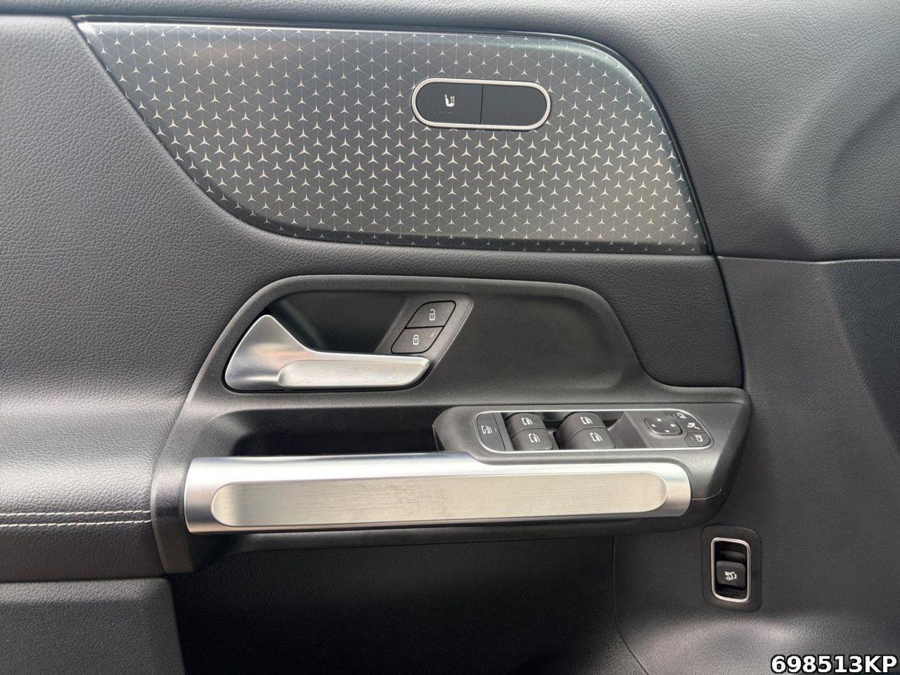 Mercedes-Benz GLB – Bild 13