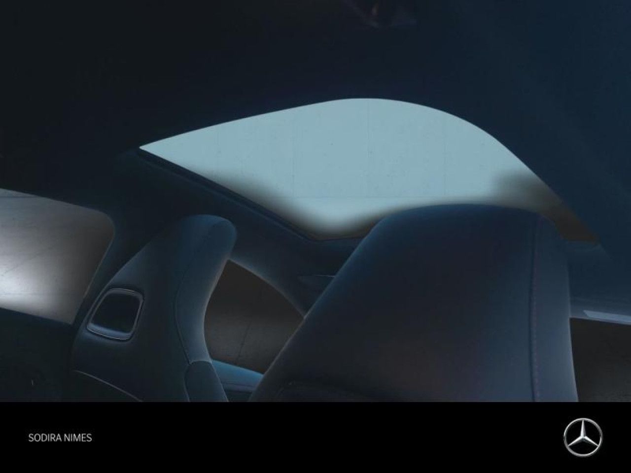 Photo du v&eacute;hicule 18 / 18