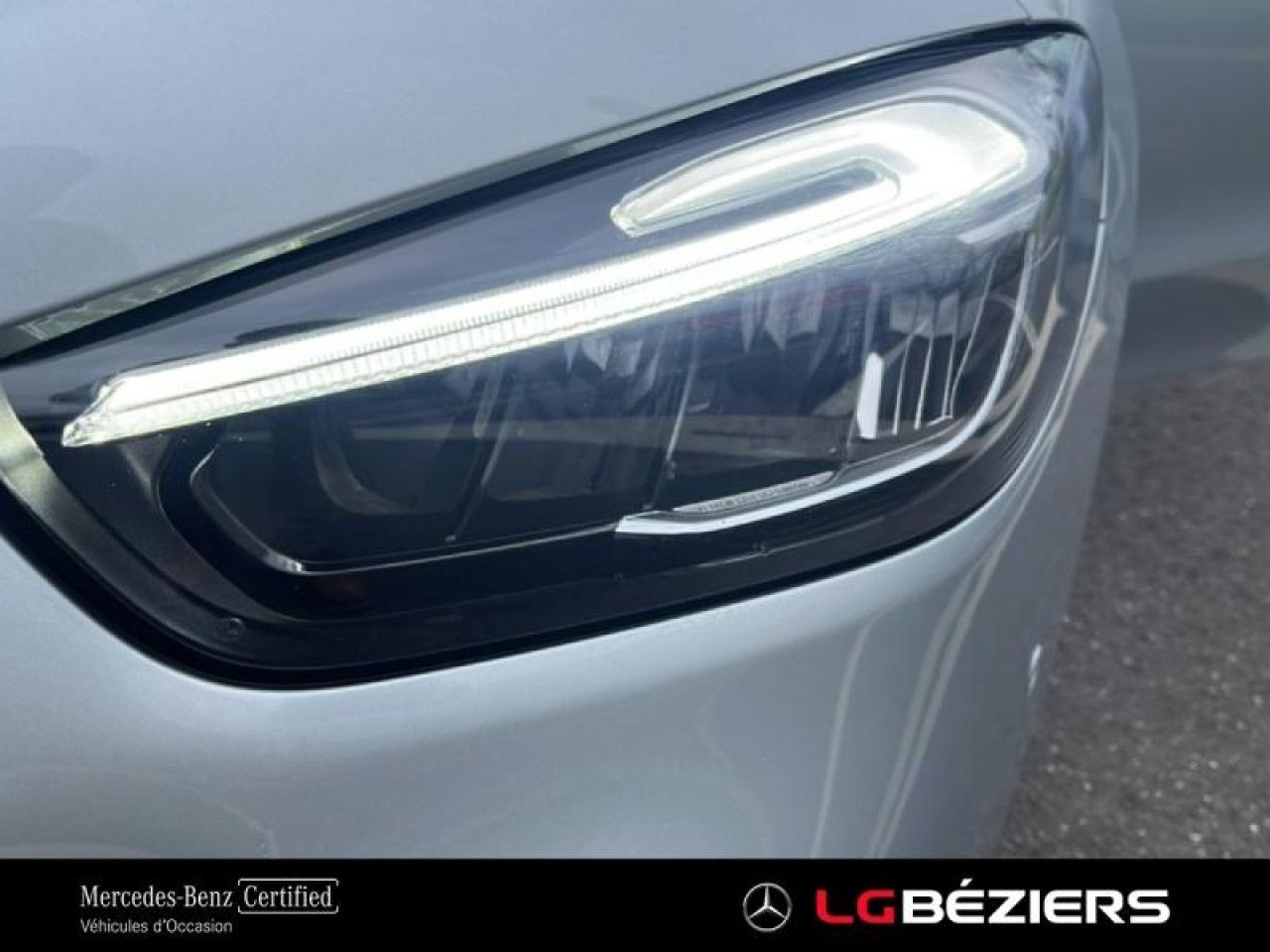 Photo du v&eacute;hicule 16 / 18