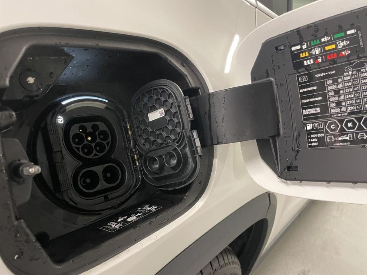 Fahrzeugbild 21 / 23