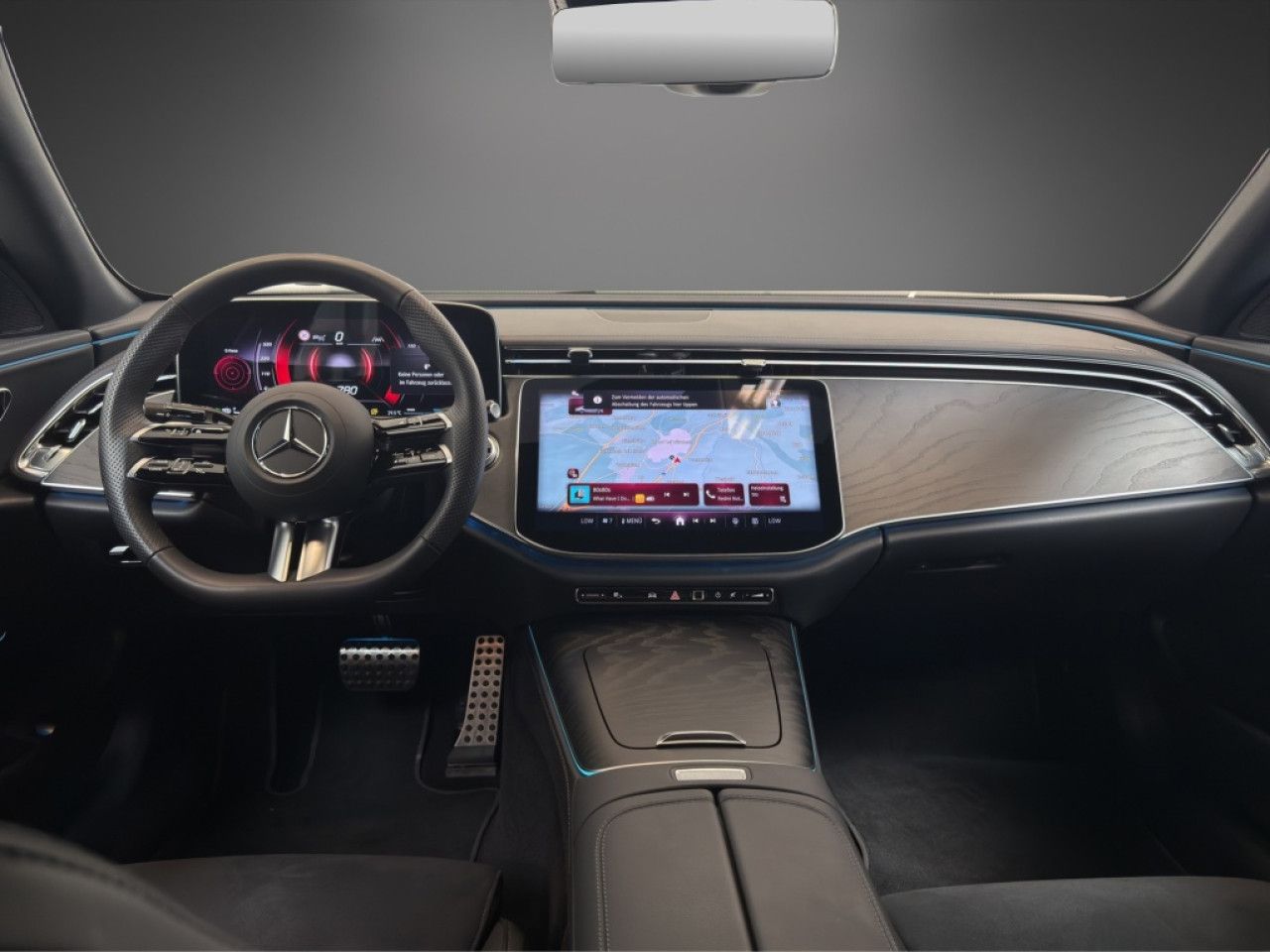 Mercedes-Benz E-Klasse – Bild 17