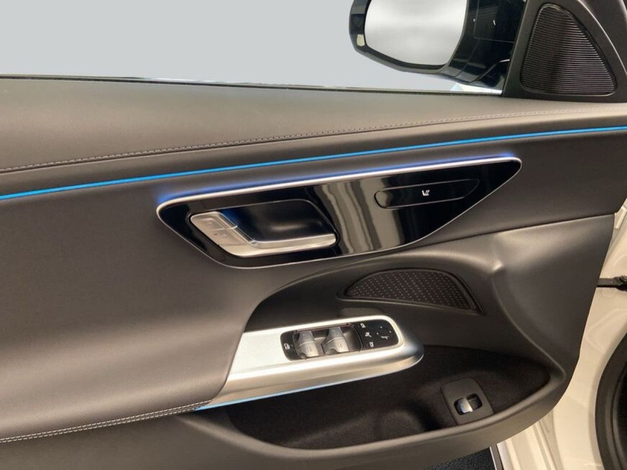 Mercedes-Benz E-Klasse – Bild 19
