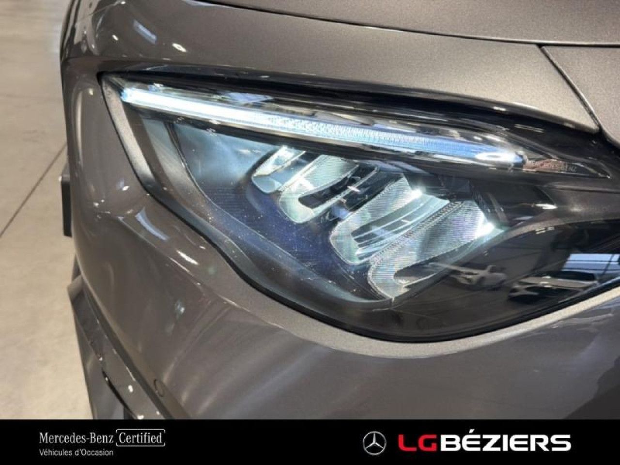 Photo du v&eacute;hicule 16 / 18