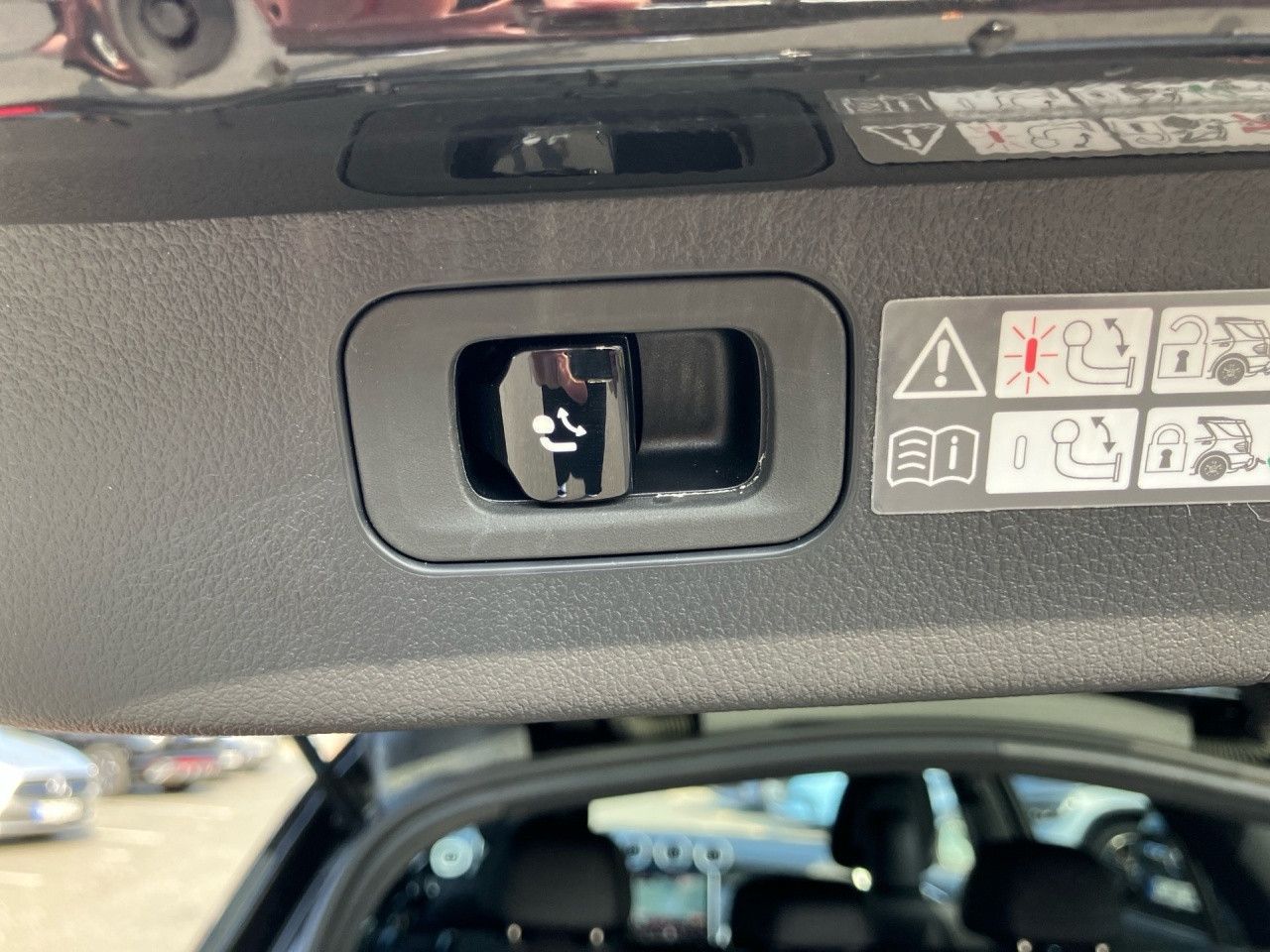 Mercedes-Benz C-Klasse – Bild 9