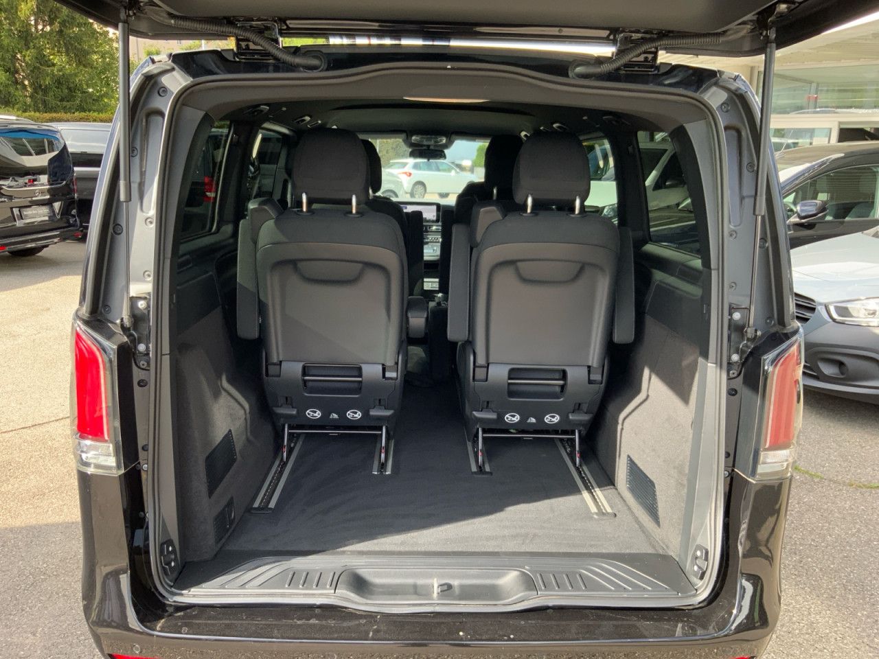 Mercedes-Benz EQV – Bild 30