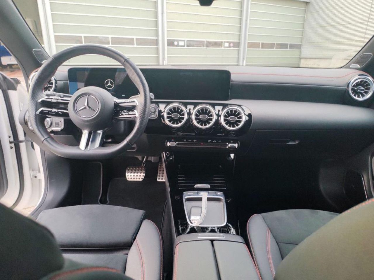 Fahrzeugbild 11 / 12