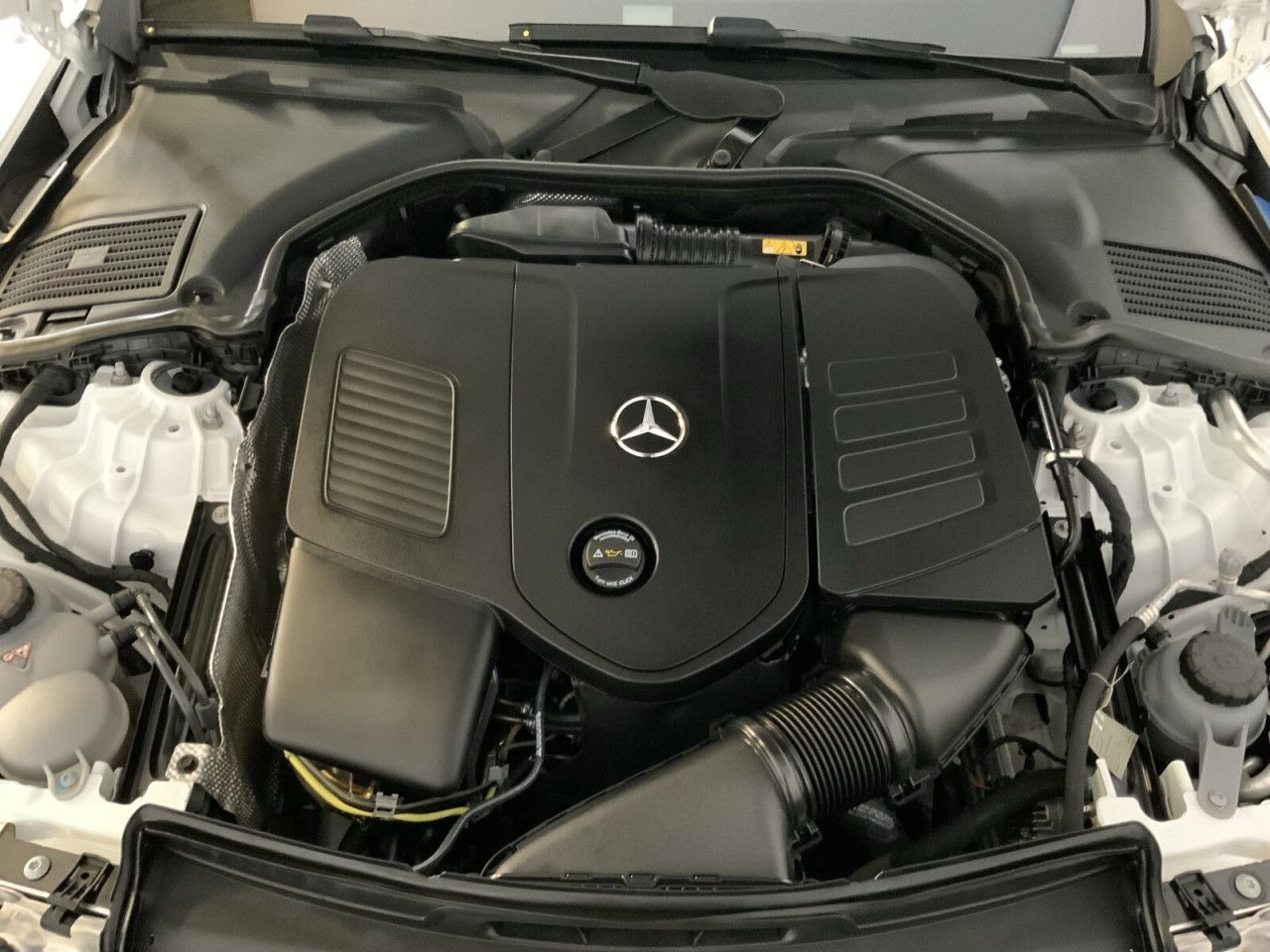 Mercedes-Benz C-Klasse – Bild 14