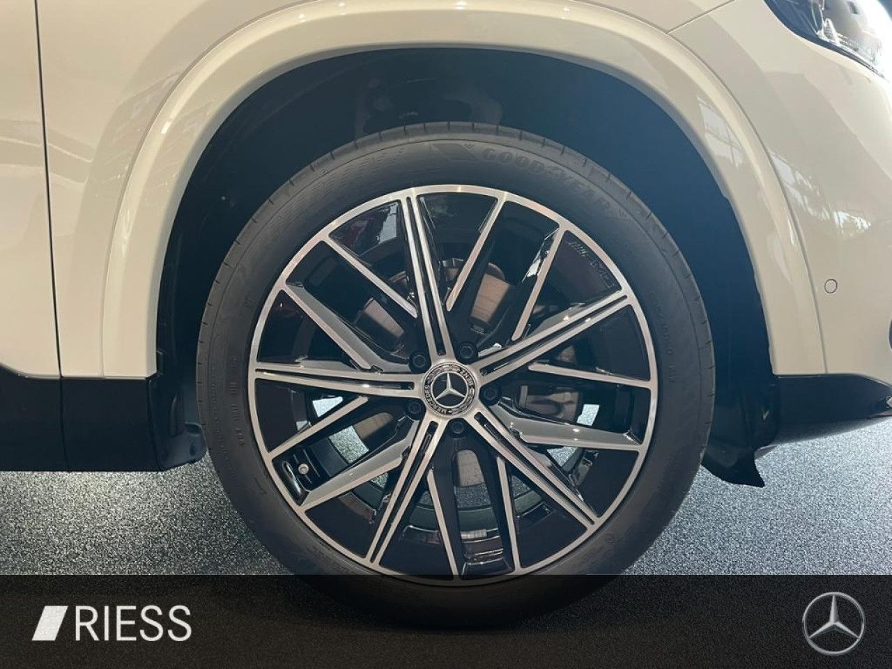 Mercedes-Benz GLB – Bild 9