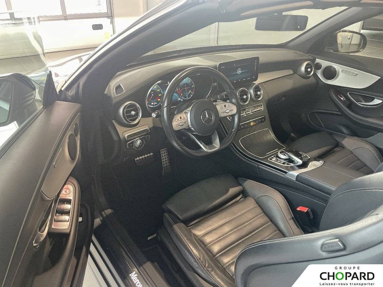 Photo du véhicule 2 / 18